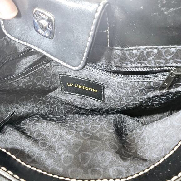 Liz Claiborne Shoulder Bag Cream Black Patent Leather Handbag Classiccore Preppy - Picture 10 of 13